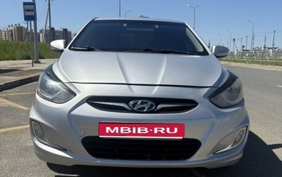 Hyundai Solaris II рестайлинг, 2013 год, 700 000 рублей, 1 фотография