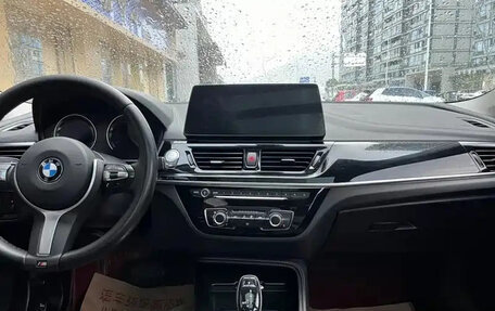 BMW 1 серия, 2022 год, 1 550 000 рублей, 7 фотография