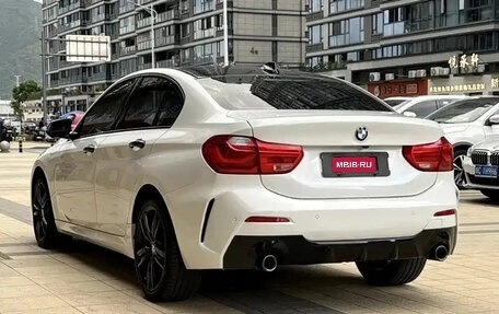 BMW 1 серия, 2022 год, 1 550 000 рублей, 4 фотография