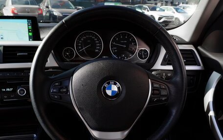 BMW 3 серия, 2017 год, 1 950 000 рублей, 27 фотография