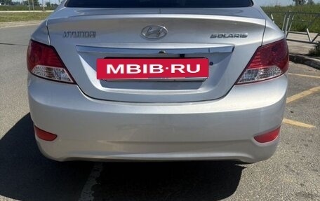 Hyundai Solaris II рестайлинг, 2013 год, 700 000 рублей, 6 фотография