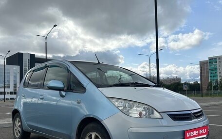 Mitsubishi Colt VI рестайлинг, 2003 год, 340 000 рублей, 1 фотография