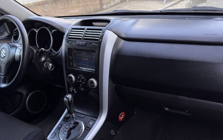 Suzuki Grand Vitara, 2006 год, 850 000 рублей, 17 фотография
