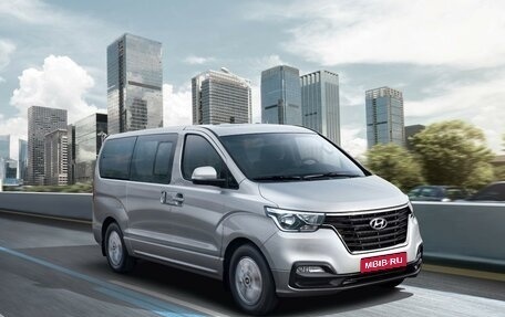 Hyundai H-1 II рестайлинг, 2018 год, 3 000 000 рублей, 1 фотография