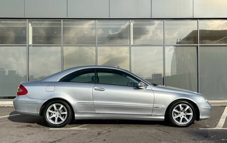 Mercedes-Benz CLK-Класс, 2004 год, 599 000 рублей, 3 фотография