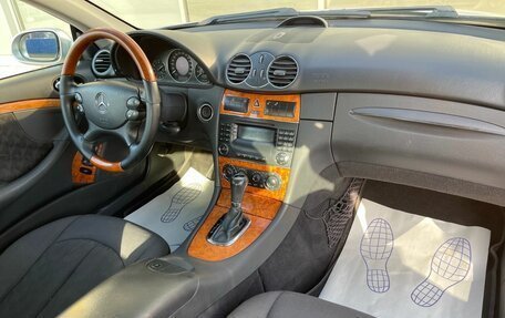 Mercedes-Benz CLK-Класс, 2004 год, 599 000 рублей, 8 фотография