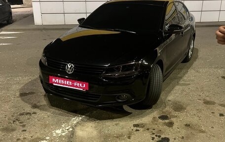 Volkswagen Jetta VI, 2011 год, 15 фотография