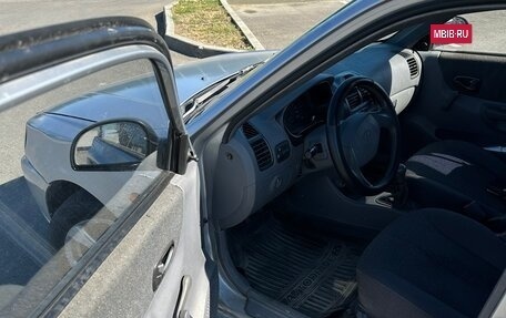 Hyundai Accent II, 2004 год, 320 000 рублей, 11 фотография