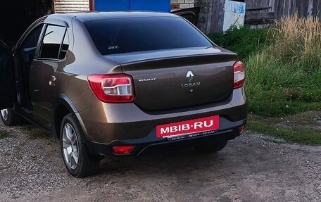 Renault Logan II, 2018 год, 1 100 000 рублей, 5 фотография