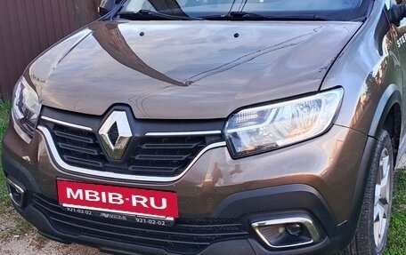 Renault Logan II, 2018 год, 1 100 000 рублей, 10 фотография