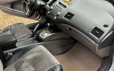 Honda Civic VIII, 2007 год, 730 000 рублей, 8 фотография