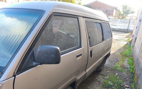 Toyota Town Ace III, 1991 год, 280 000 рублей, 5 фотография