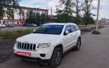 Jeep Grand Cherokee, 2011 год, 1 400 000 рублей, 5 фотография