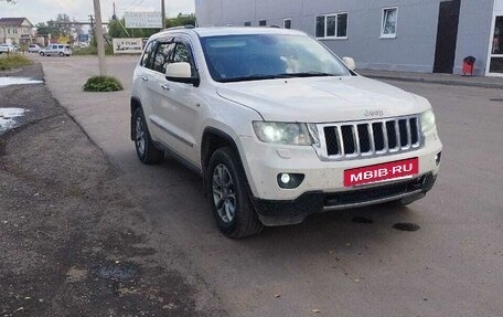Jeep Grand Cherokee, 2011 год, 1 400 000 рублей, 10 фотография