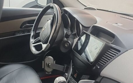 Chevrolet Cruze II, 2012 год, 820 000 рублей, 6 фотография