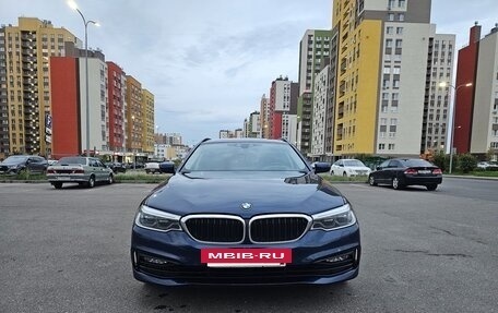 BMW 5 серия, 2018 год, 2 990 000 рублей, 2 фотография