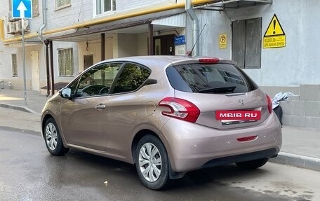 Peugeot 208 II, 2013 год, 645 000 рублей, 4 фотография