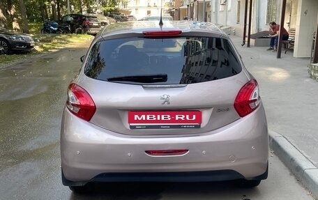 Peugeot 208 II, 2013 год, 645 000 рублей, 5 фотография