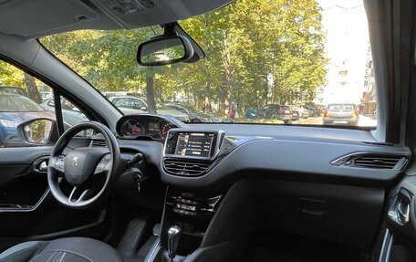 Peugeot 208 II, 2013 год, 645 000 рублей, 20 фотография
