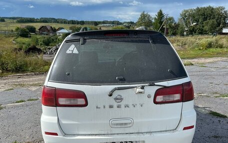 Nissan Liberty, 2001 год, 320 000 рублей, 1 фотография