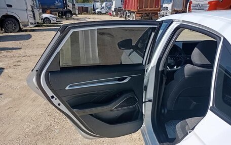 Geely Emgrand, 2023 год, 1 219 000 рублей, 11 фотография