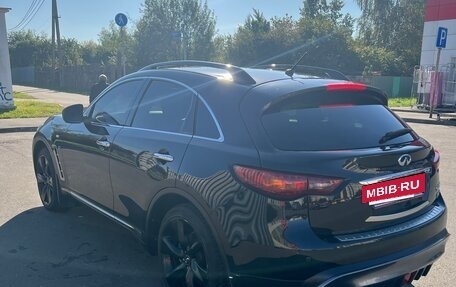 Infiniti QX70, 2016 год, 2 550 000 рублей, 6 фотография