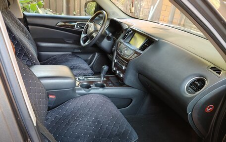 Nissan Pathfinder, 2015 год, 2 200 000 рублей, 6 фотография