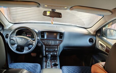 Nissan Pathfinder, 2015 год, 2 200 000 рублей, 7 фотография