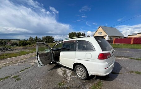 Nissan Liberty, 2001 год, 320 000 рублей, 4 фотография