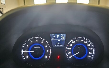Hyundai Solaris II рестайлинг, 2016 год, 949 000 рублей, 8 фотография