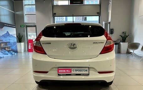 Hyundai Solaris II рестайлинг, 2014 год, 800 000 рублей, 5 фотография