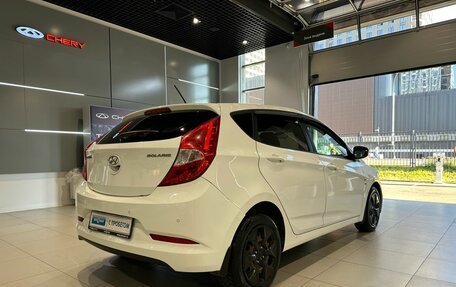 Hyundai Solaris II рестайлинг, 2014 год, 800 000 рублей, 4 фотография