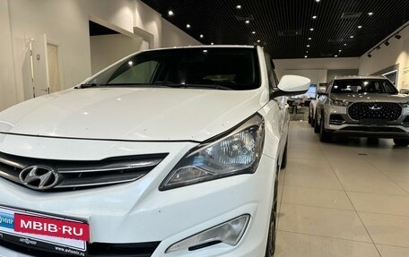 Hyundai Solaris II рестайлинг, 2014 год, 800 000 рублей, 9 фотография