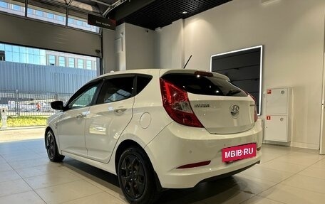 Hyundai Solaris II рестайлинг, 2014 год, 800 000 рублей, 7 фотография