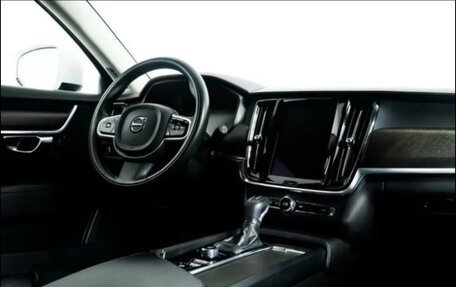 Volvo V90 Cross Country I рестайлинг, 2019 год, 2 950 000 рублей, 3 фотография