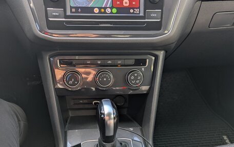 Volkswagen Tiguan II, 2020 год, 2 690 000 рублей, 8 фотография