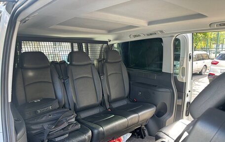 Mercedes-Benz Viano, 2010 год, 2 200 000 рублей, 11 фотография