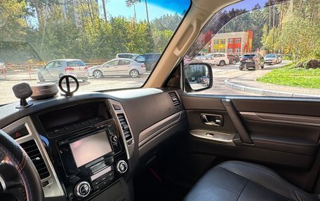 Mitsubishi Pajero IV, 2014 год, 3 450 000 рублей, 13 фотография