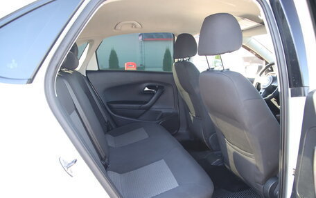 Volkswagen Polo VI (EU Market), 2014 год, 563 640 рублей, 17 фотография