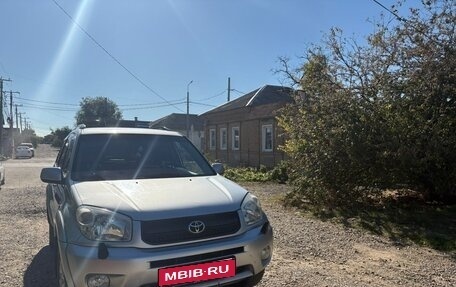 Toyota RAV4, 2004 год, 888 000 рублей, 3 фотография