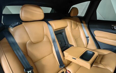 Volvo XC60 II, 2018 год, 2 989 000 рублей, 17 фотография
