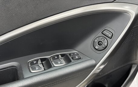 Hyundai Santa Fe III рестайлинг, 2017 год, 1 999 900 рублей, 9 фотография