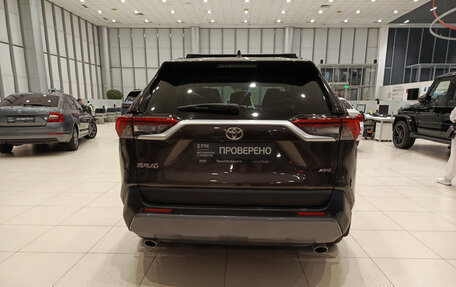 Toyota RAV4, 2020 год, 2 450 000 рублей, 7 фотография