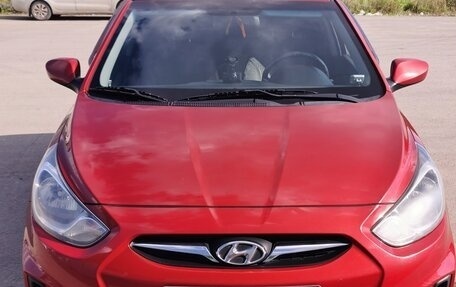 Hyundai Solaris II рестайлинг, 2013 год, 1 200 000 рублей, 4 фотография