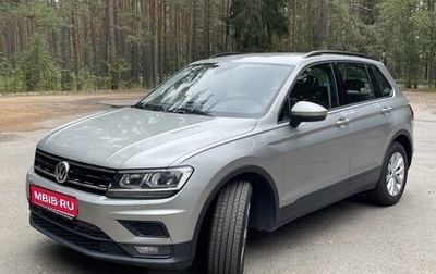 Volkswagen Tiguan II, 2020 год, 1 880 000 рублей, 1 фотография