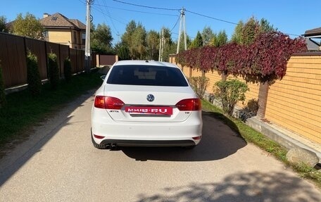 Volkswagen Jetta VI, 2013 год, 1 100 000 рублей, 5 фотография