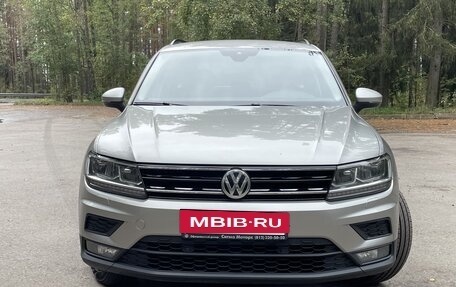 Volkswagen Tiguan II, 2020 год, 1 880 000 рублей, 7 фотография