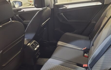 Volkswagen Tiguan II, 2020 год, 1 880 000 рублей, 11 фотография