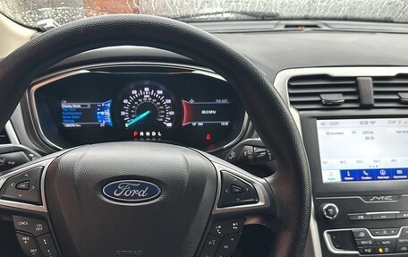 Ford Fusion (North America) II, 2020 год, 1 800 000 рублей, 11 фотография