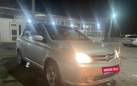 Toyota Platz, 2004 год, 420 000 рублей, 5 фотография